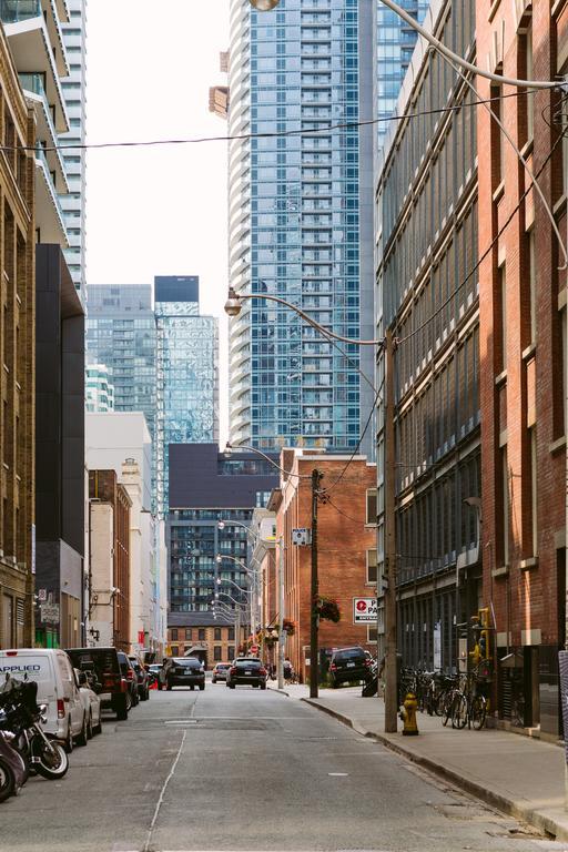 Luxury In Yorkville Toronto Extérieur photo